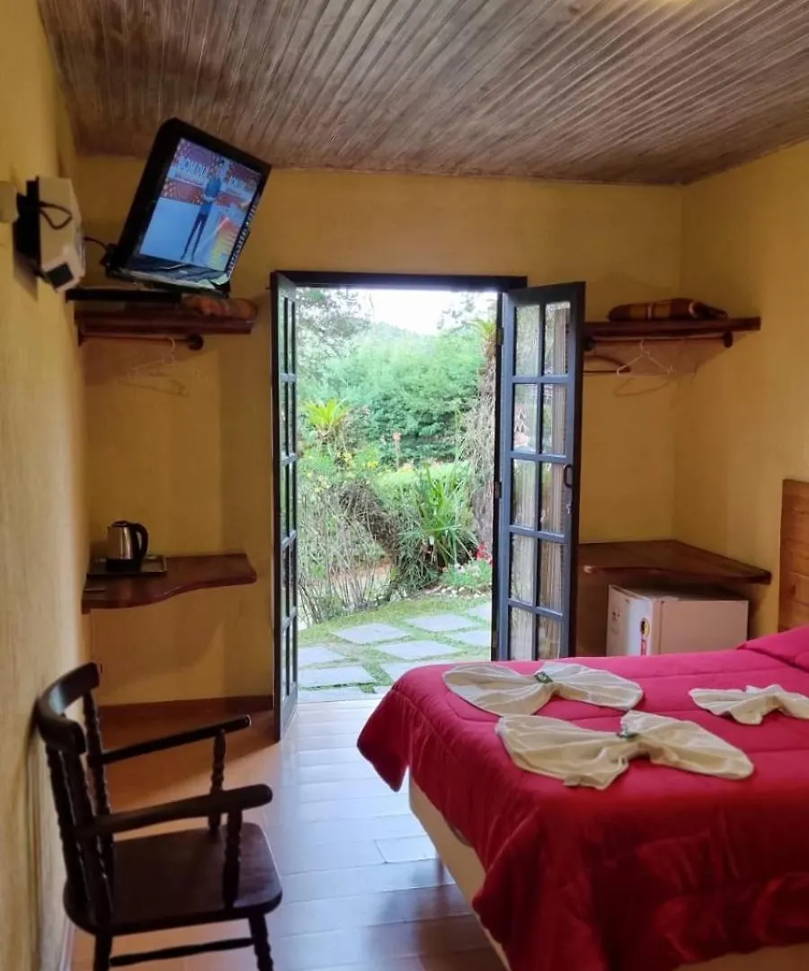 **** Otel Pousada Atalaia Campos do Jordao Brezilya