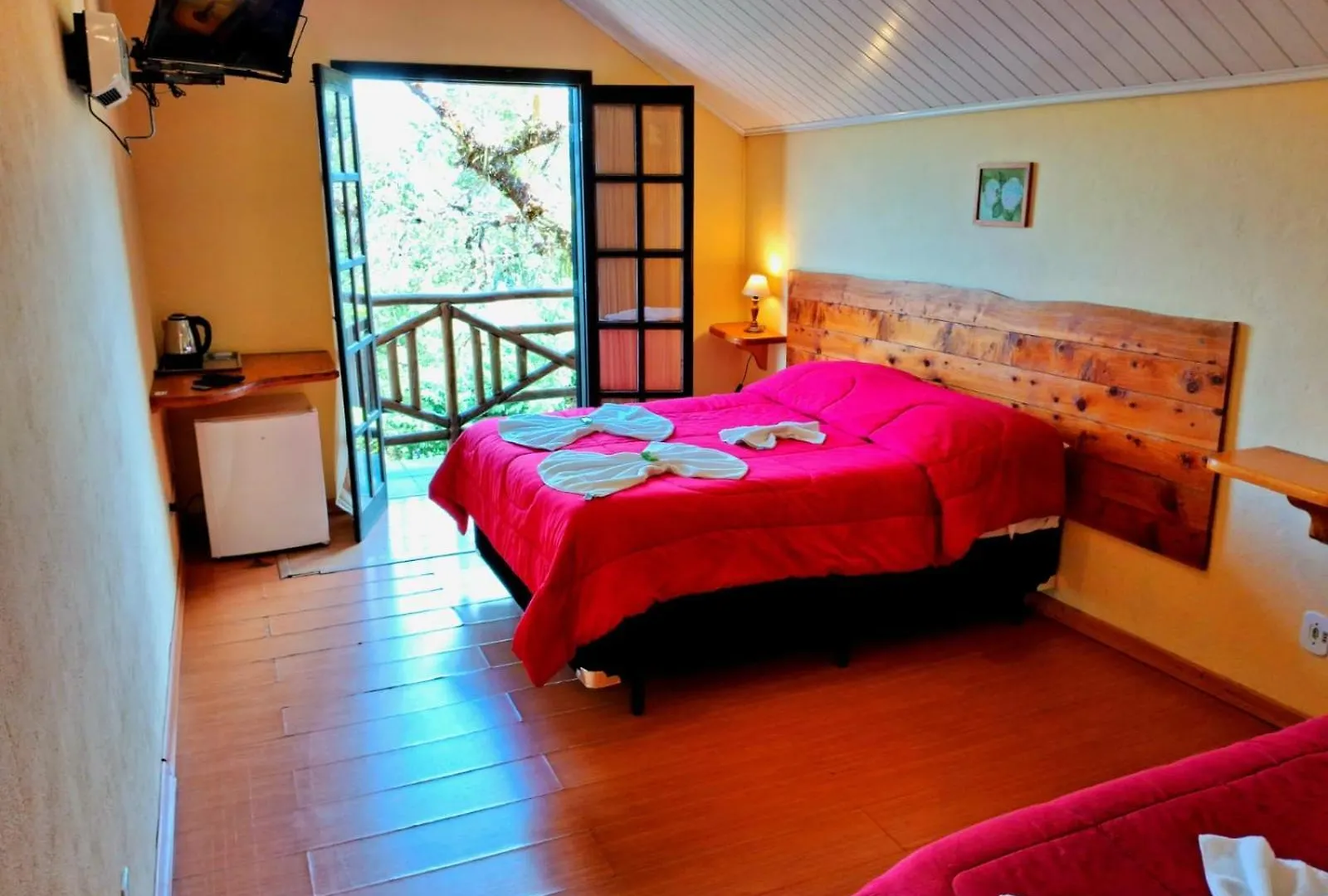 Pousada Atalaia Campos do Jordao Otel